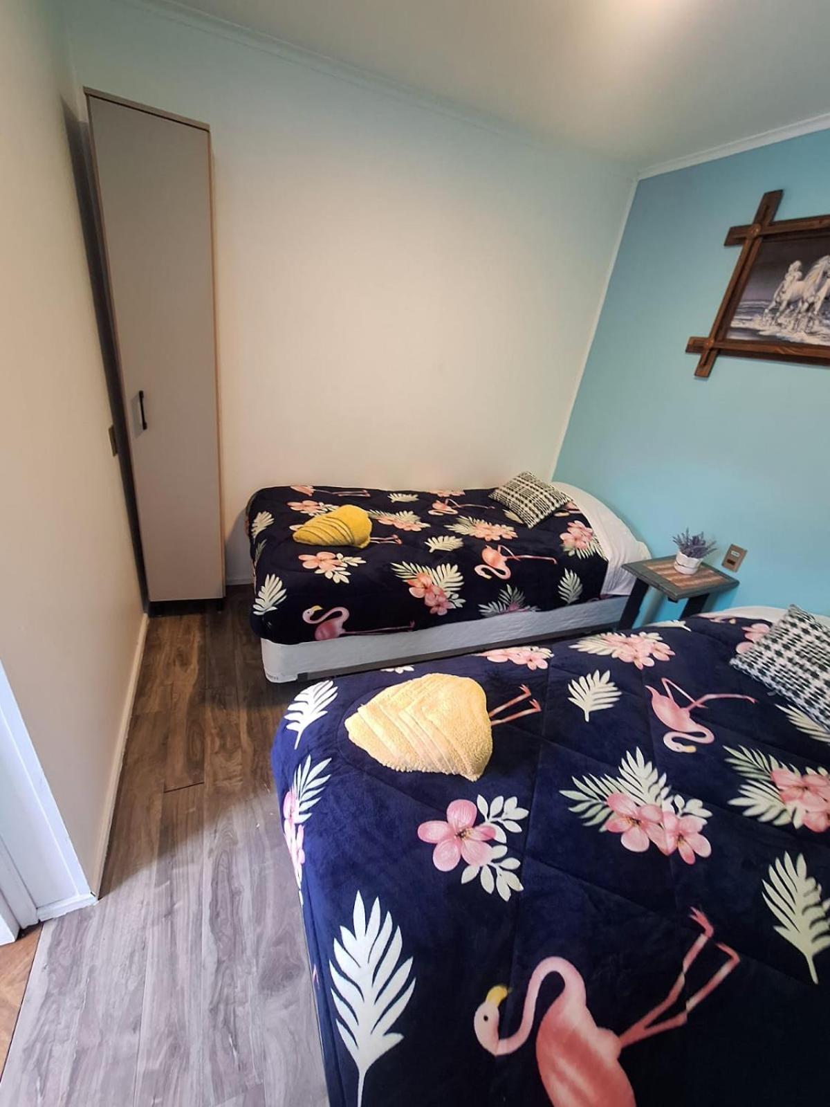 Hostel Kuntur Puerto Natales Kültér fotó